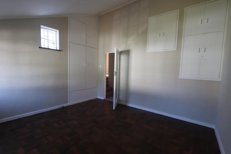 3 Bedroom Property for Sale in Kenilworth Western Cape